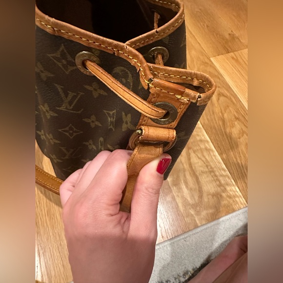 Louis Vuitton NOE GM - Picture 13 of 17